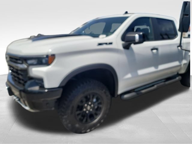 New 2026 Summit White Chevrolet ZR2 image 1