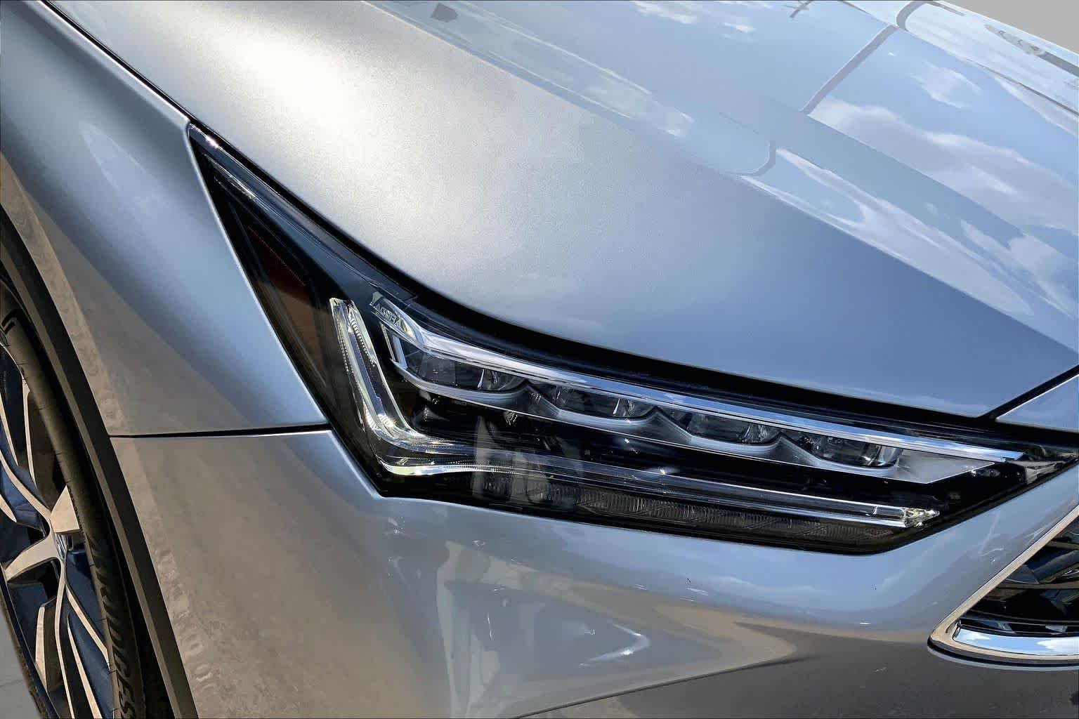 Certified Used 2026 Solar Silver Metallic Acura with Technology Package image 27