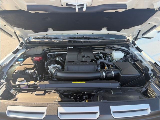 New 2026 Glacier White Nissan Crew Cab PRO-4X® image 28