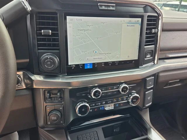 New 2026 Star White Metallic Tri-Coat Ford King Ranch image 22
