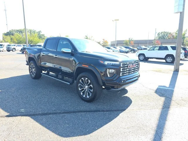 2025 GMC Canyon Denali