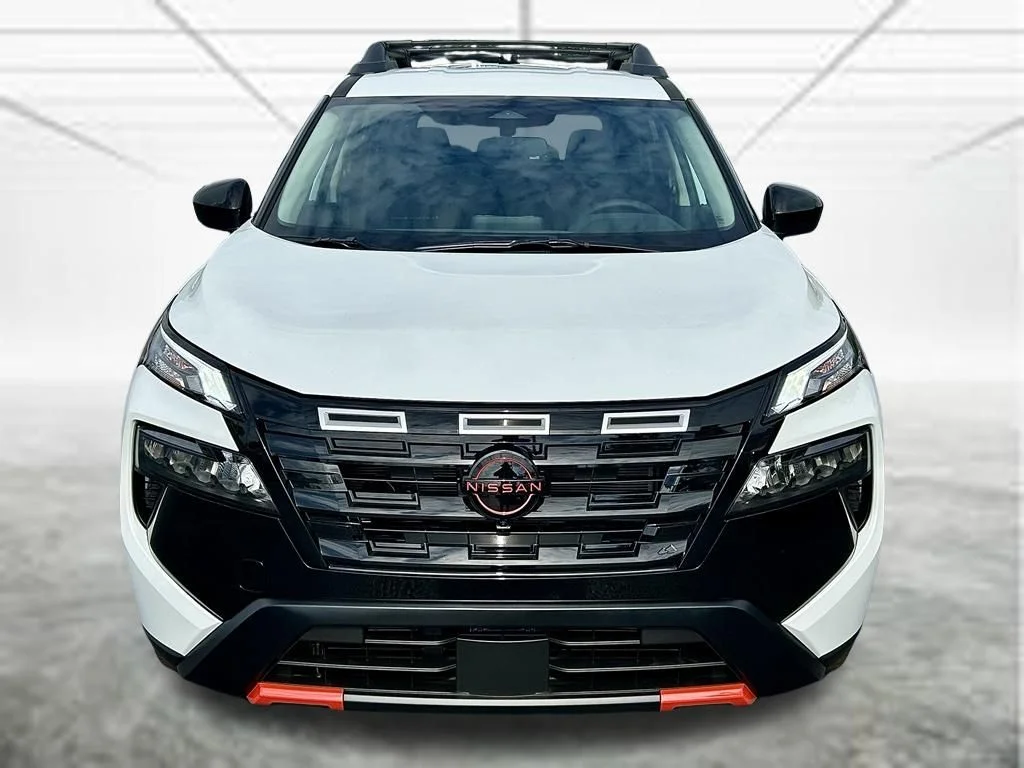New 2026 Everest White Pearl TriCoat Nissan Rock Creek® image 2