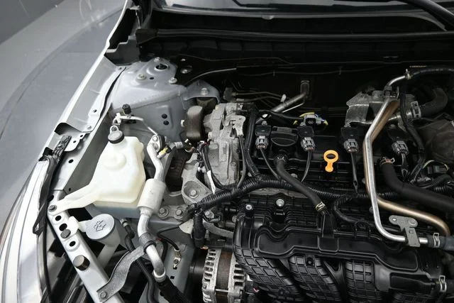 2024 Nissan Altima SV - Photo 31