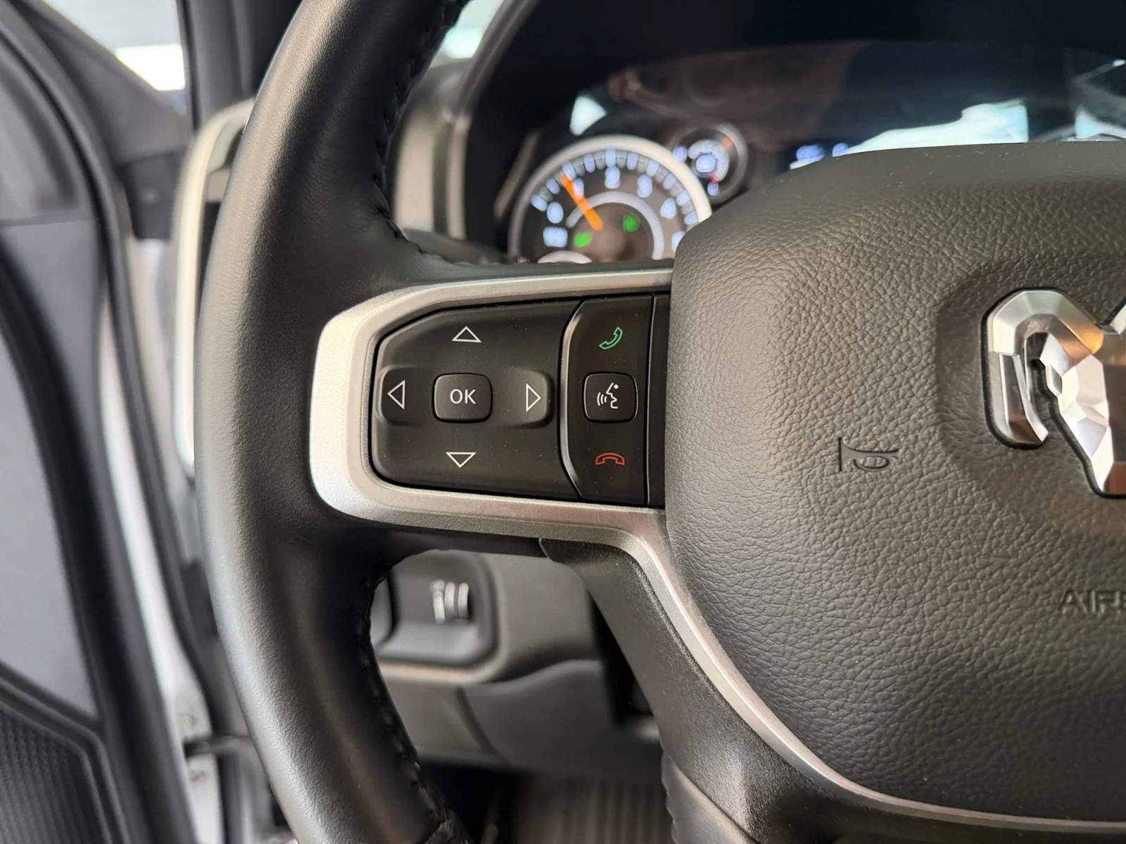 Used 2022 Bright White Clearcoat Ram Big Horn image 11