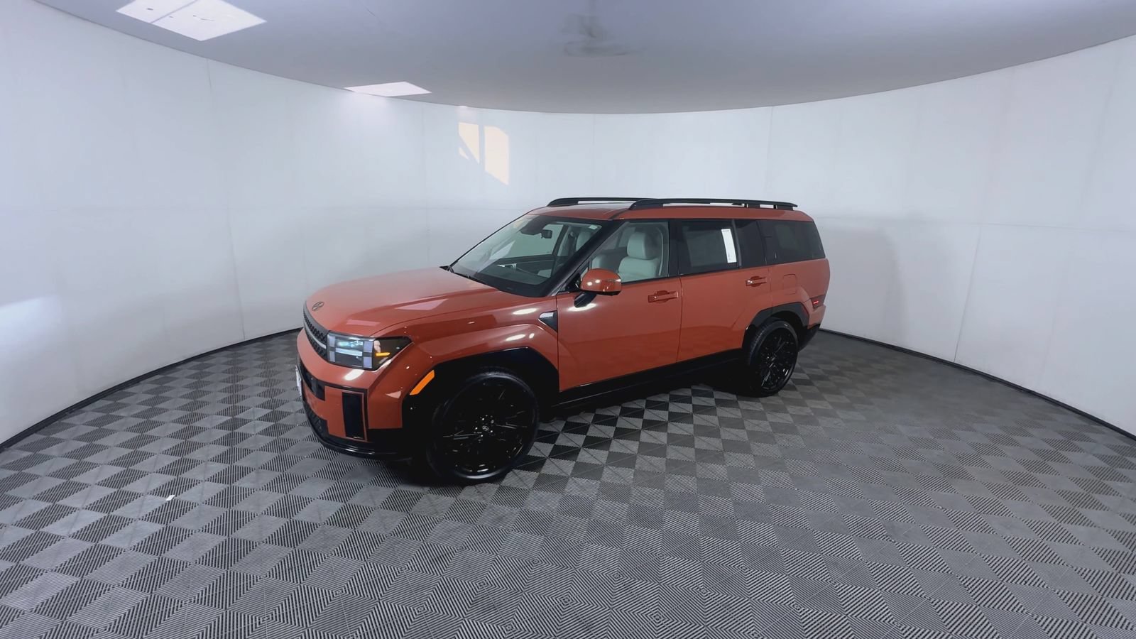 Used 2024 Terracotta Orange Hyundai Calligraphy image 4