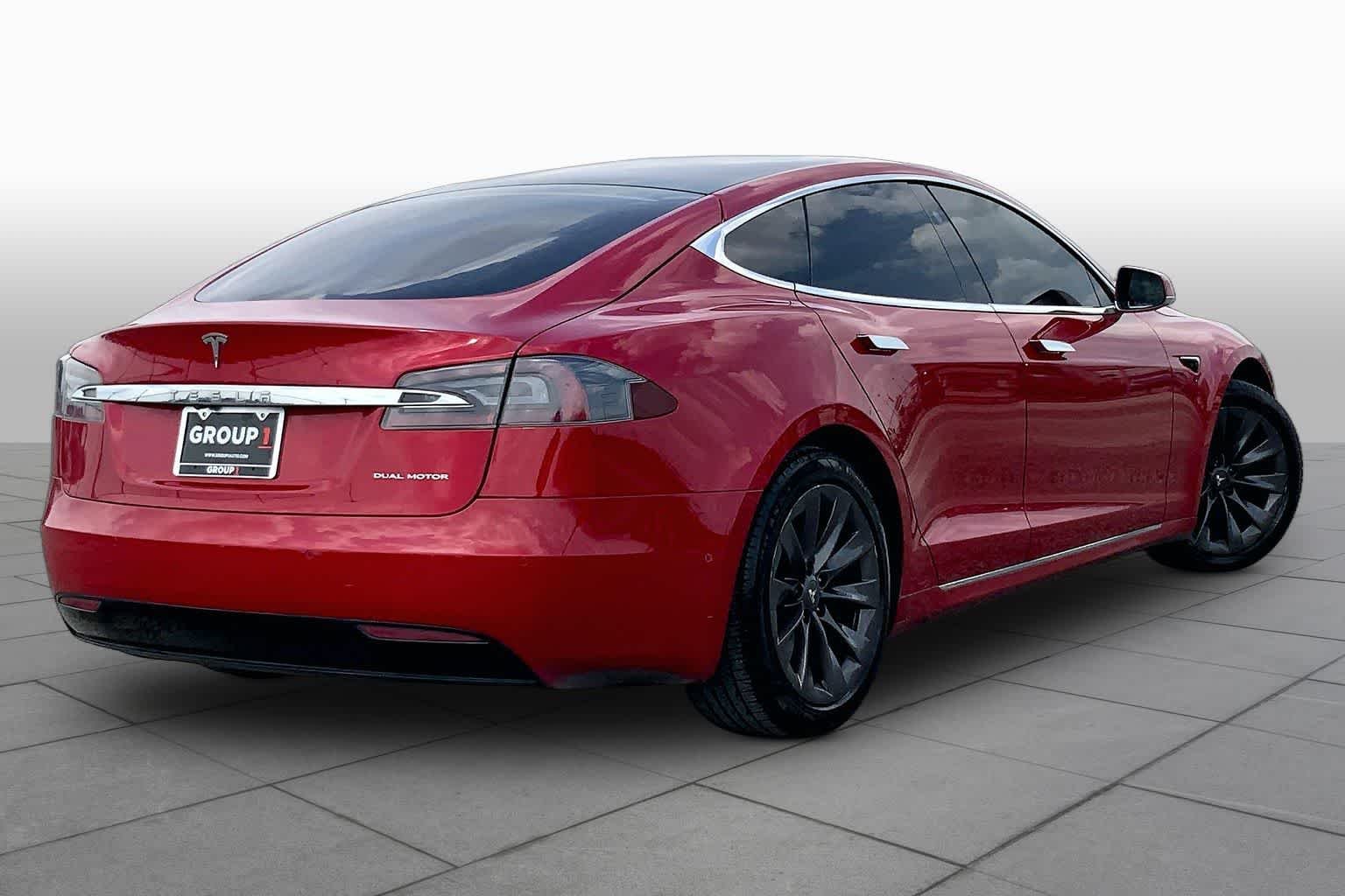 Used 2020 Red Multi-Coat Tesla Long Range Plus image 16