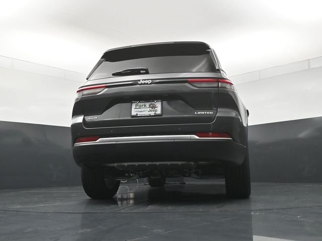 New 2026 Baltic Gray Metallic Clear-Coat Exterior Paint Jeep Limited image 23