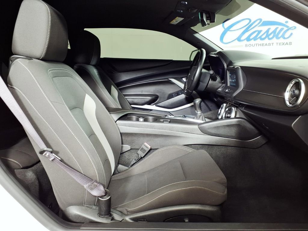 Used 2016 SUMMIT WHITE Chevrolet 1LT image 13