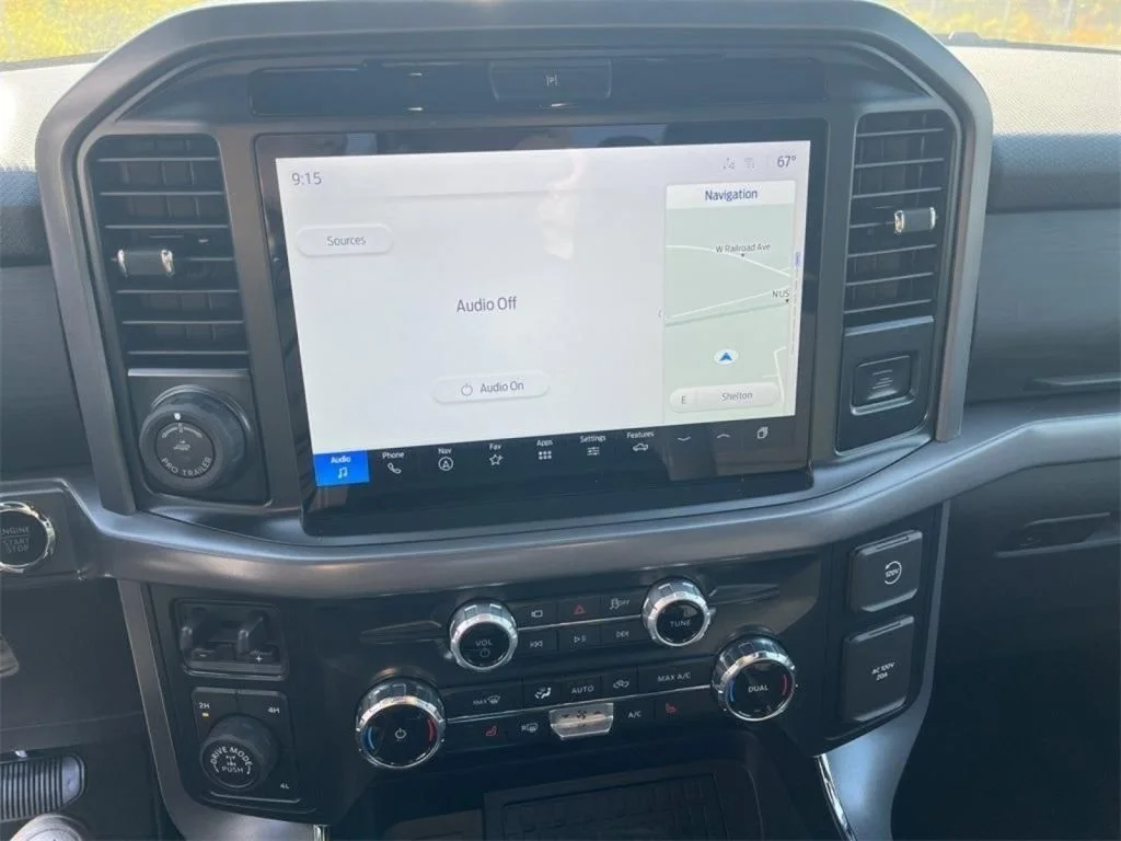 2025 Ford F-150 XLT - Photo 18