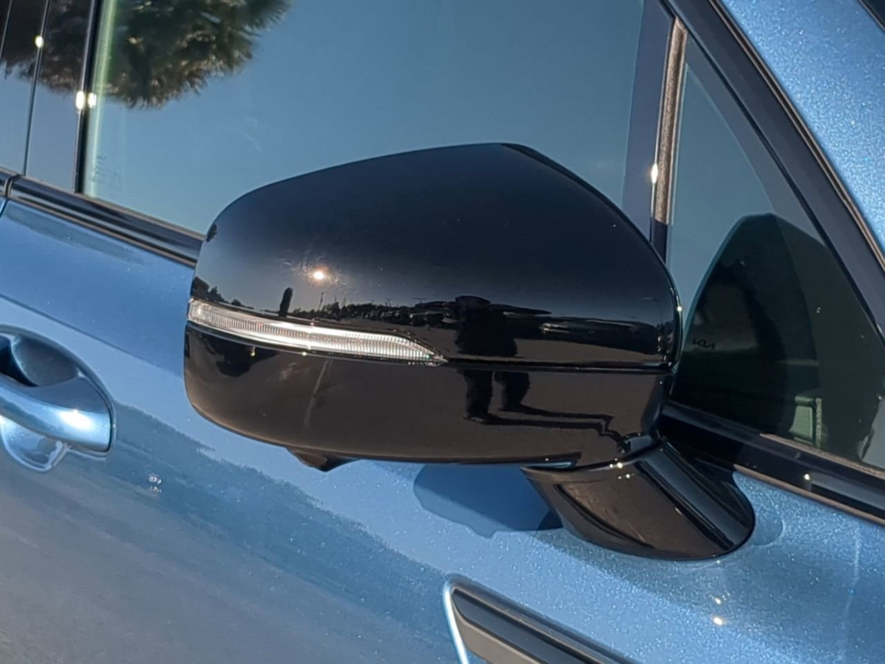 New 2026 Mineral Blue Kia X-Line SX Prestige image 35