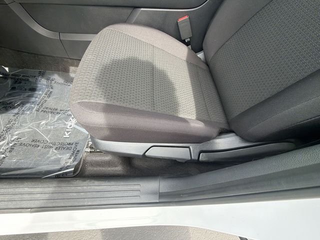 2026 Nissan KICKS S - Photo 12