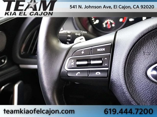 Certified Used 2018 White Kia Premium image 35