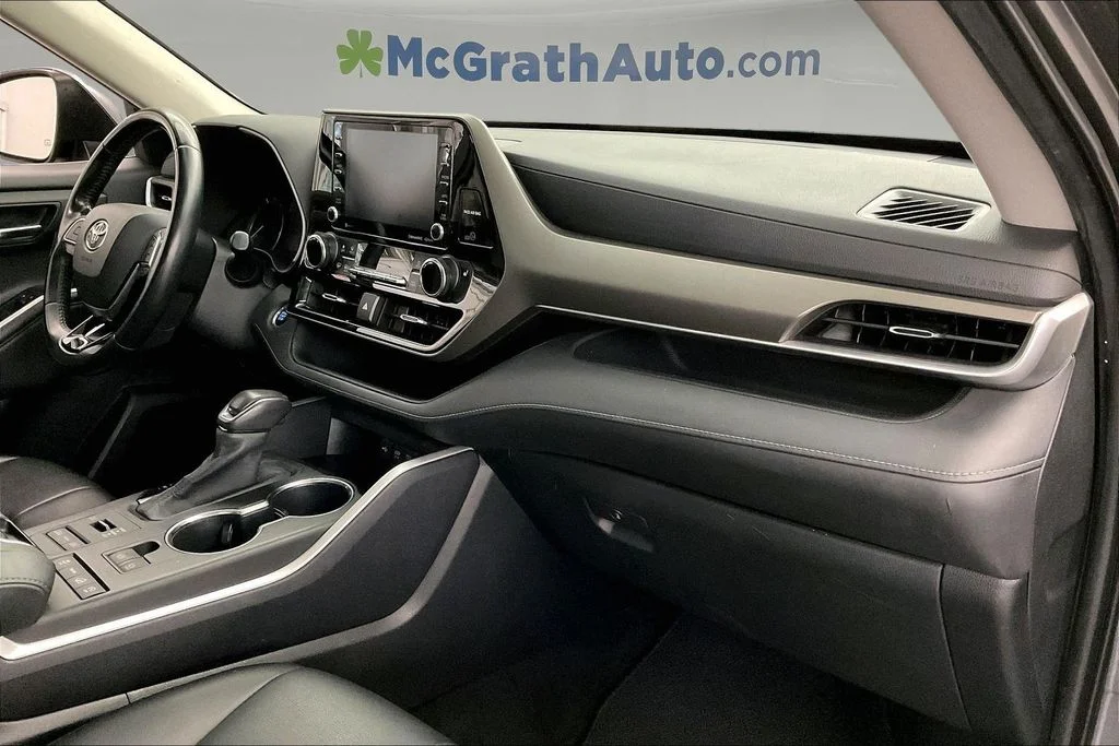 Certified Used 2020 Gray Toyota XLE image 22