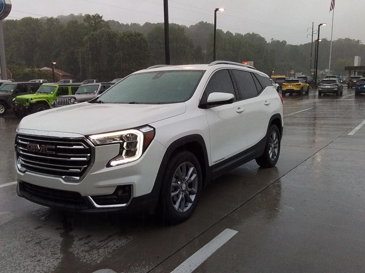 2023 GMC Terrain SLT AWD's photo