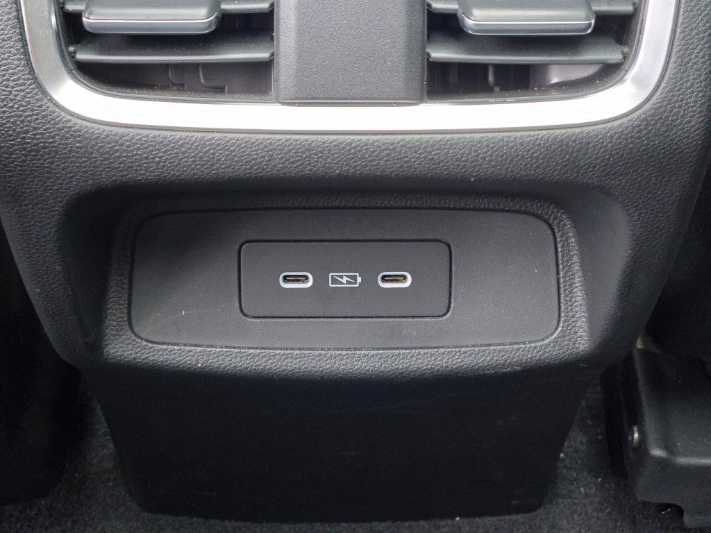 Used 2024 Platinum White Acura Technology Package image 17