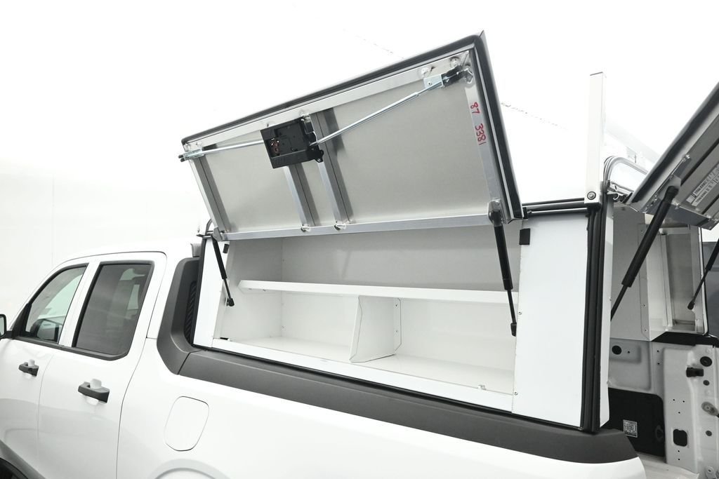 New 2026 Oxford White Ford XL image 19
