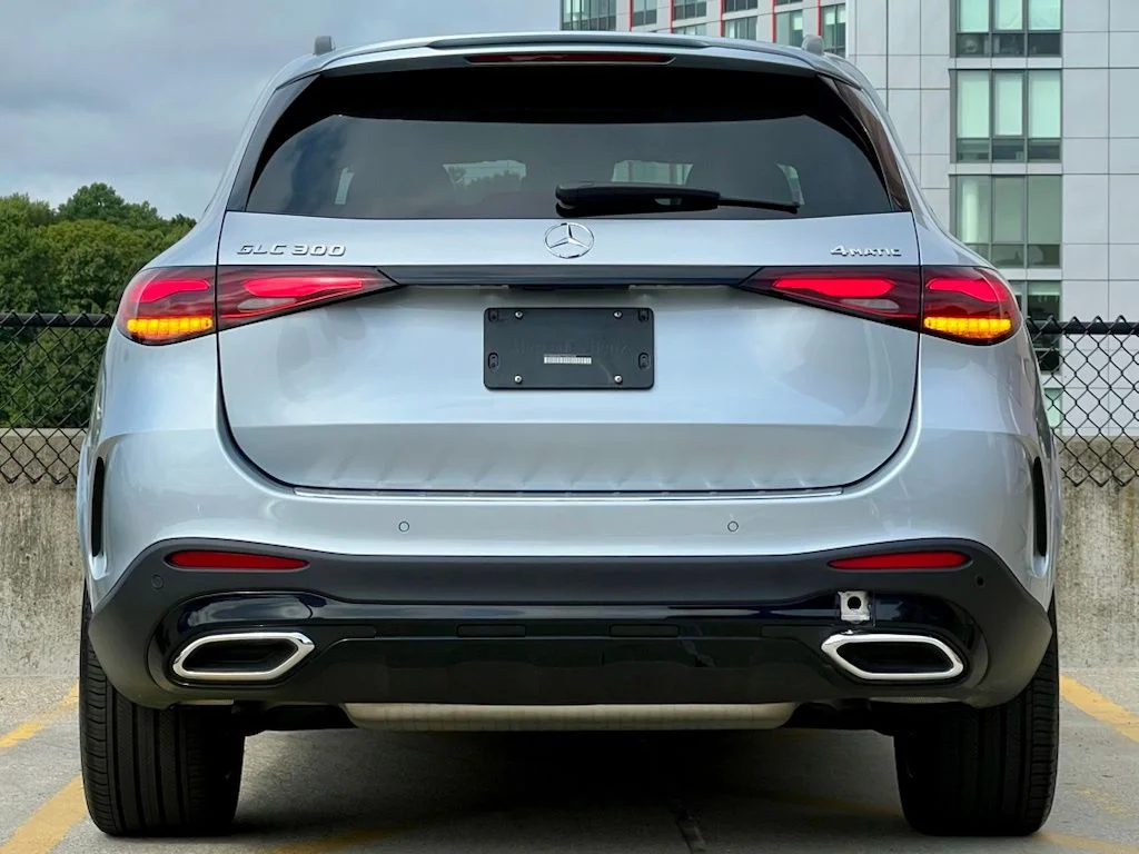 Certified Used 2026  Mercedes-Benz GLC 300 image 6