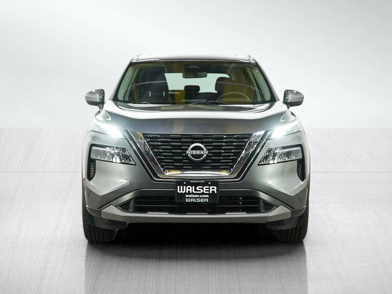 Used 2023 Gun Metallic Nissan SV image 8