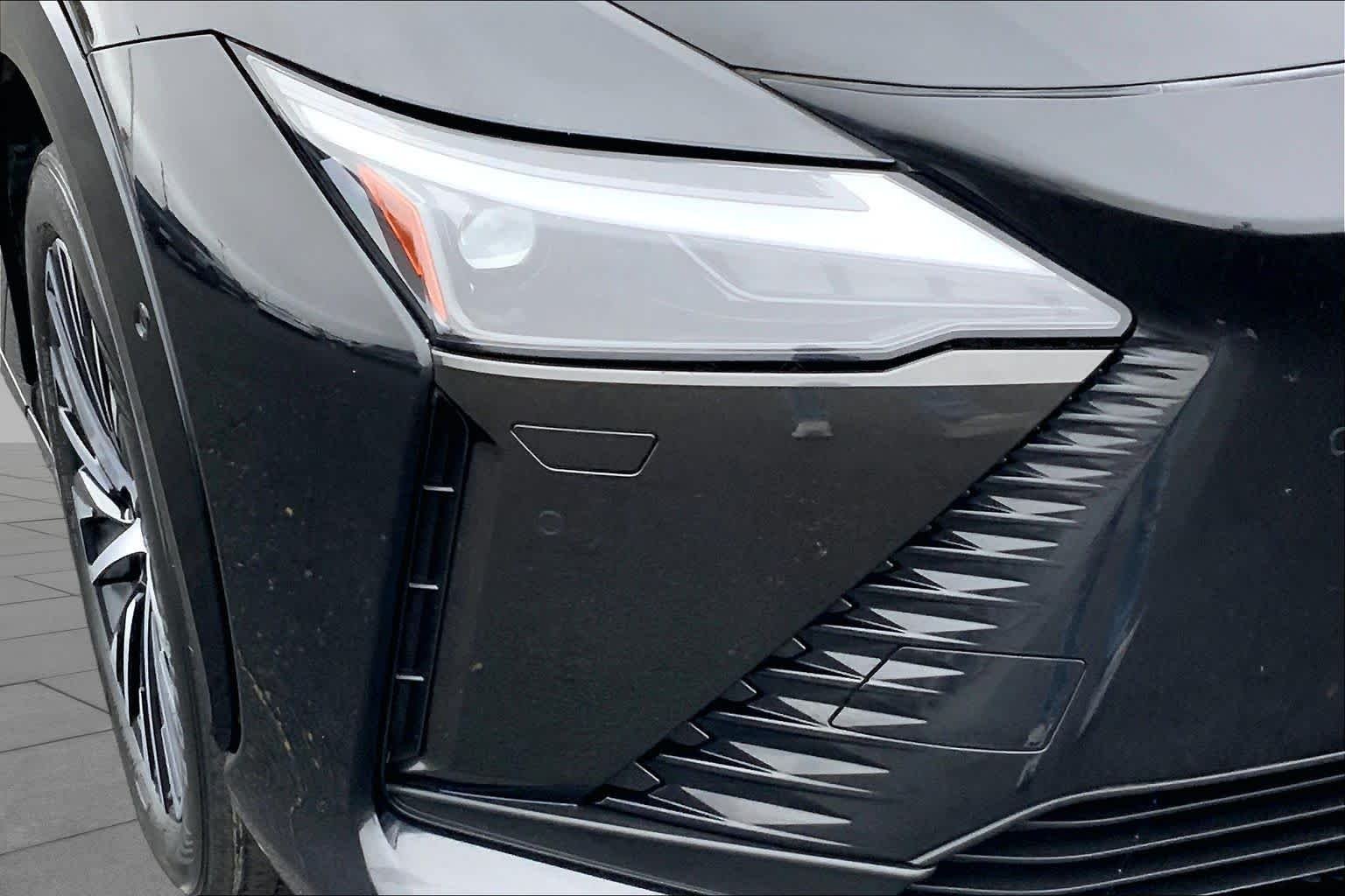Used 2024 Caviar Lexus Premium image 27