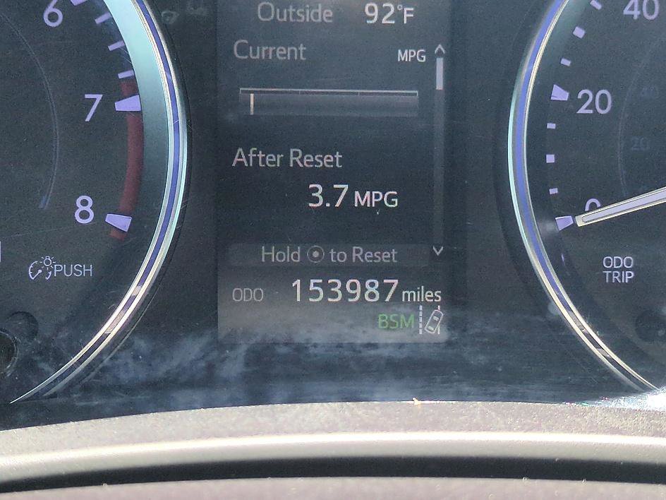 Used 2019 Celestial Silver Metallic Toyota XLE image 18