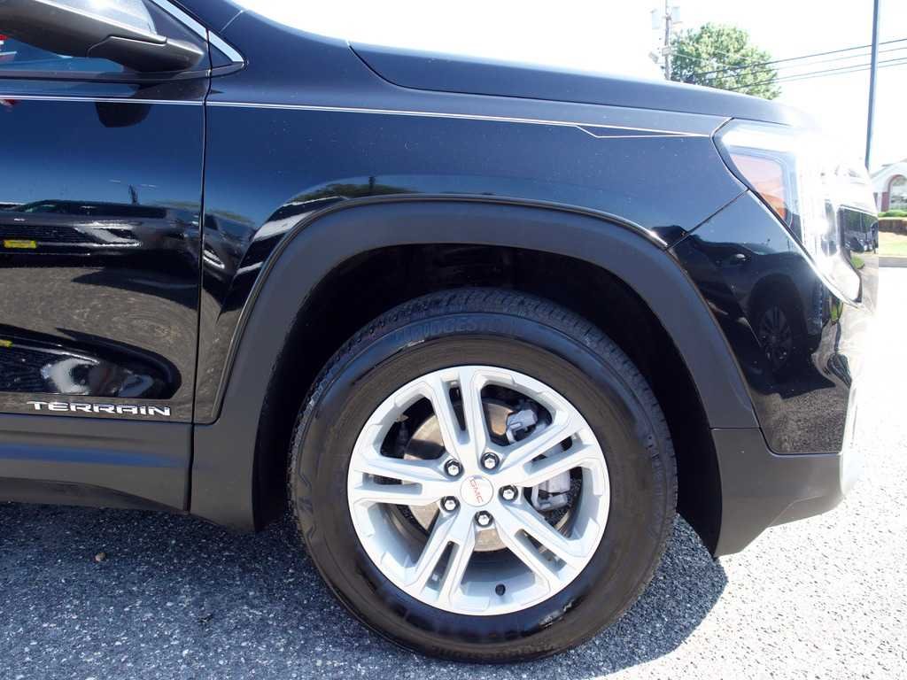 2023 GMC Terrain SLE - Photo 11