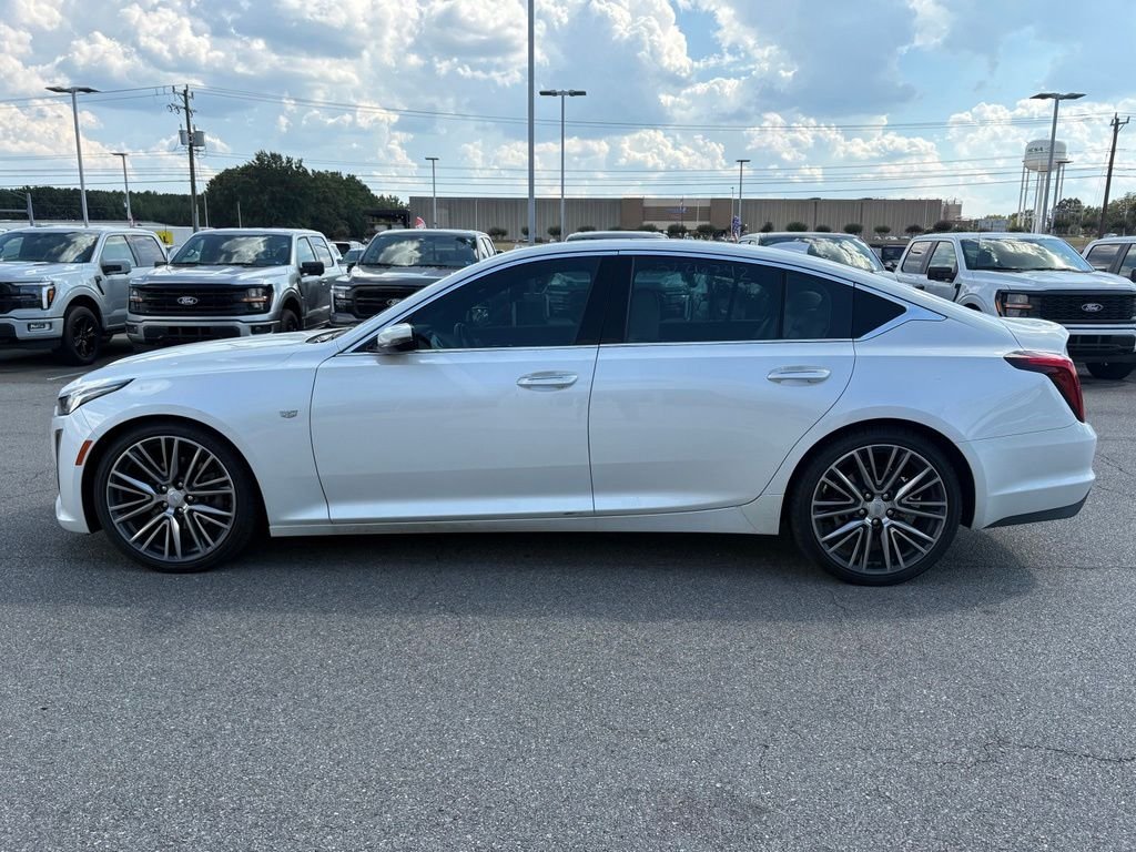 Used 2024 Crystal White Tri-Coat Cadillac Premium Luxury image 4