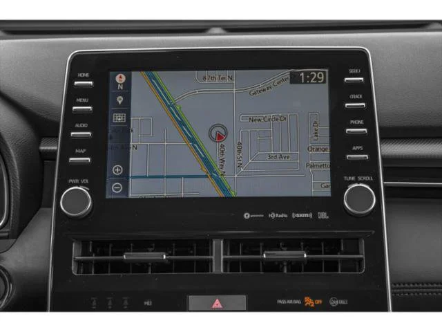 Used 2019 Wind Chill Pearl Toyota Touring image 19