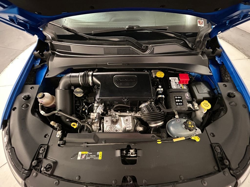 Used 2024 Blue Jeep Latitude image 21