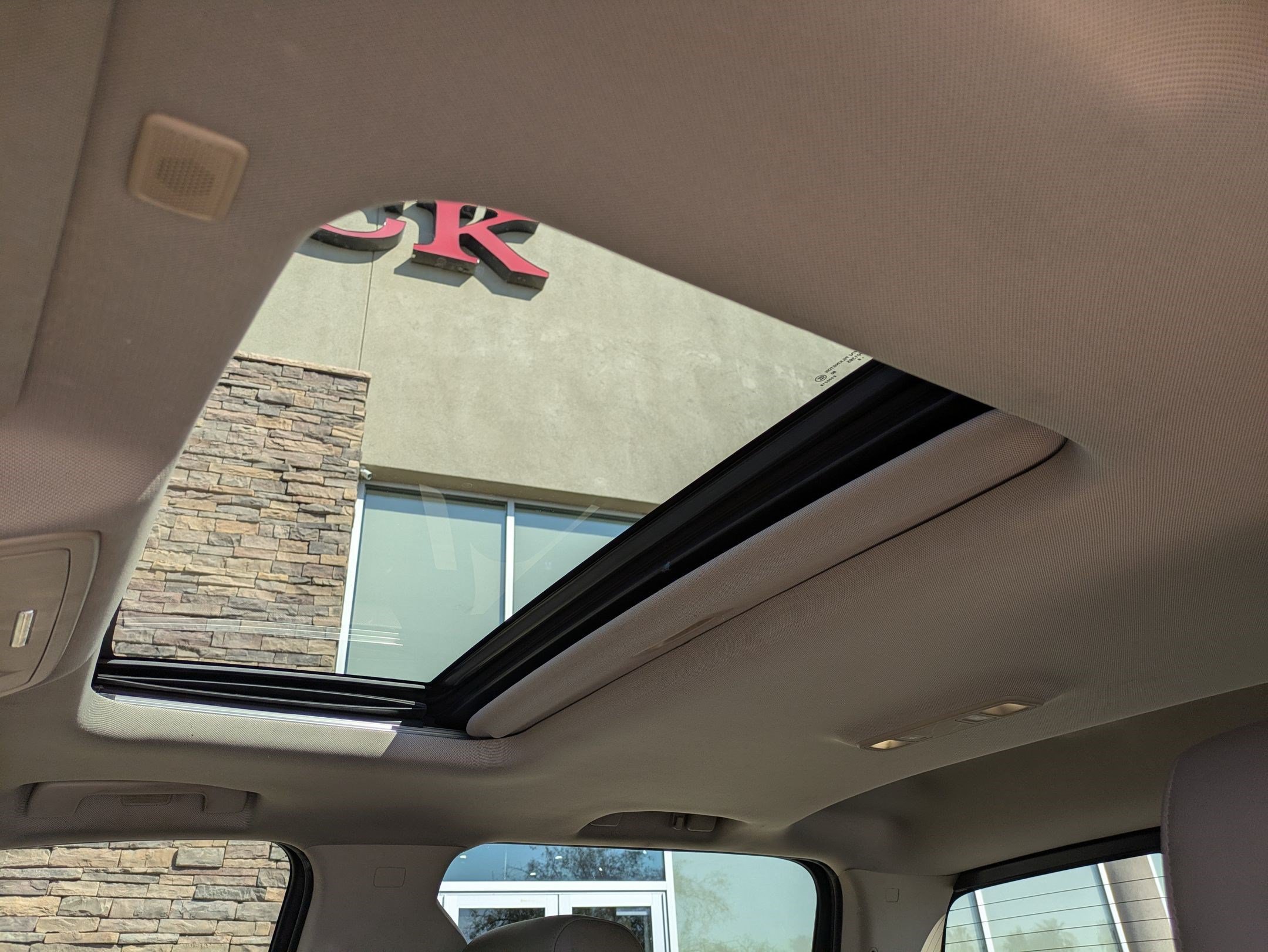 Used 2018 Red Quartz Tintcoat GMC SLT image 15