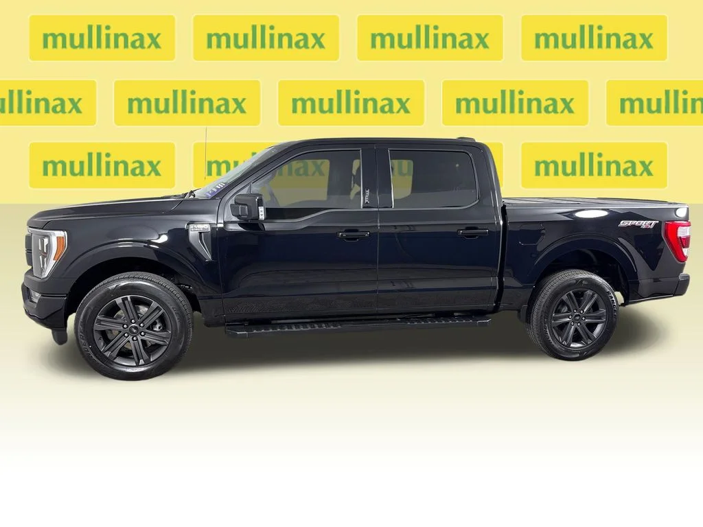 Certified Used 2023  Ford Lariat image 11