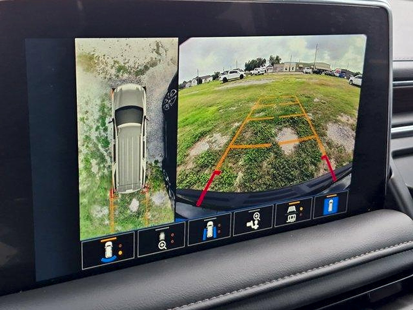 2023 Chevrolet Tahoe Z71 - Photo 14