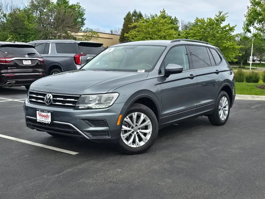 Used 2019 Volkswagen Tiguan S with VIN 3VV1B7AX5KM200683 for sale in Gurnee, IL