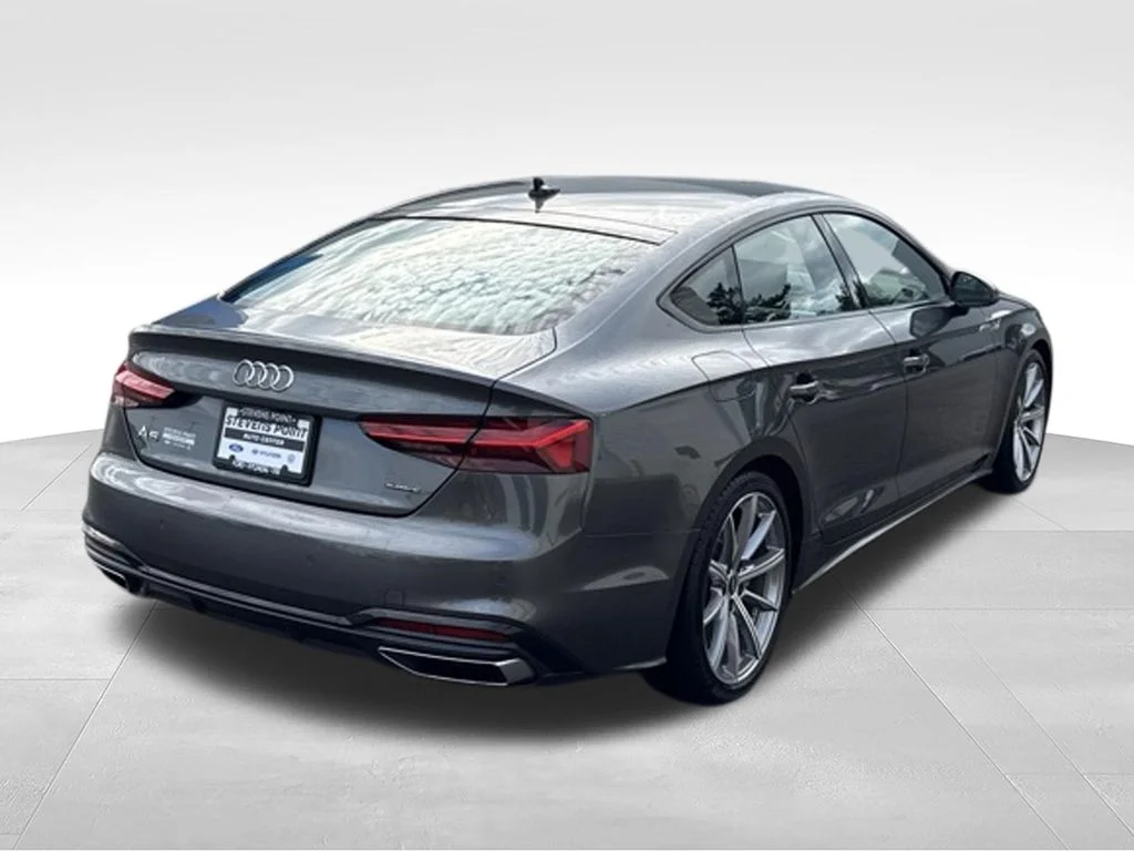 Used 2025 Daytona Gray Pearl Effect Audi 45 S line Premium image 7