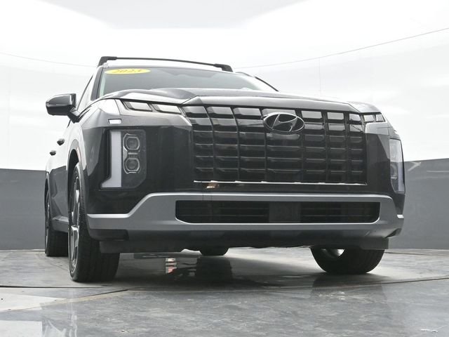 Used 2023 Black Hyundai Limited image 22