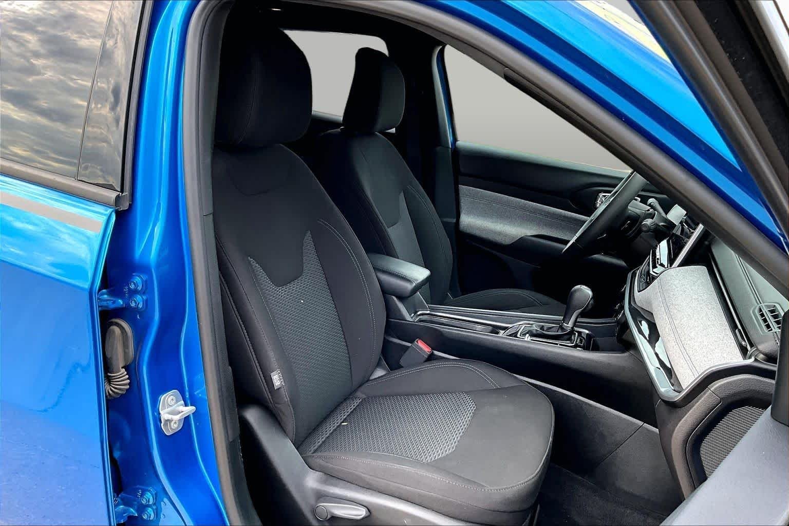 Used 2025 Hydro Blue Pearlcoat Jeep Sport image 10