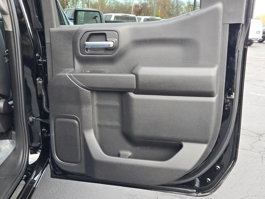 2026 Chevrolet Silverado 1500 Custom Trail Boss - Photo 11
