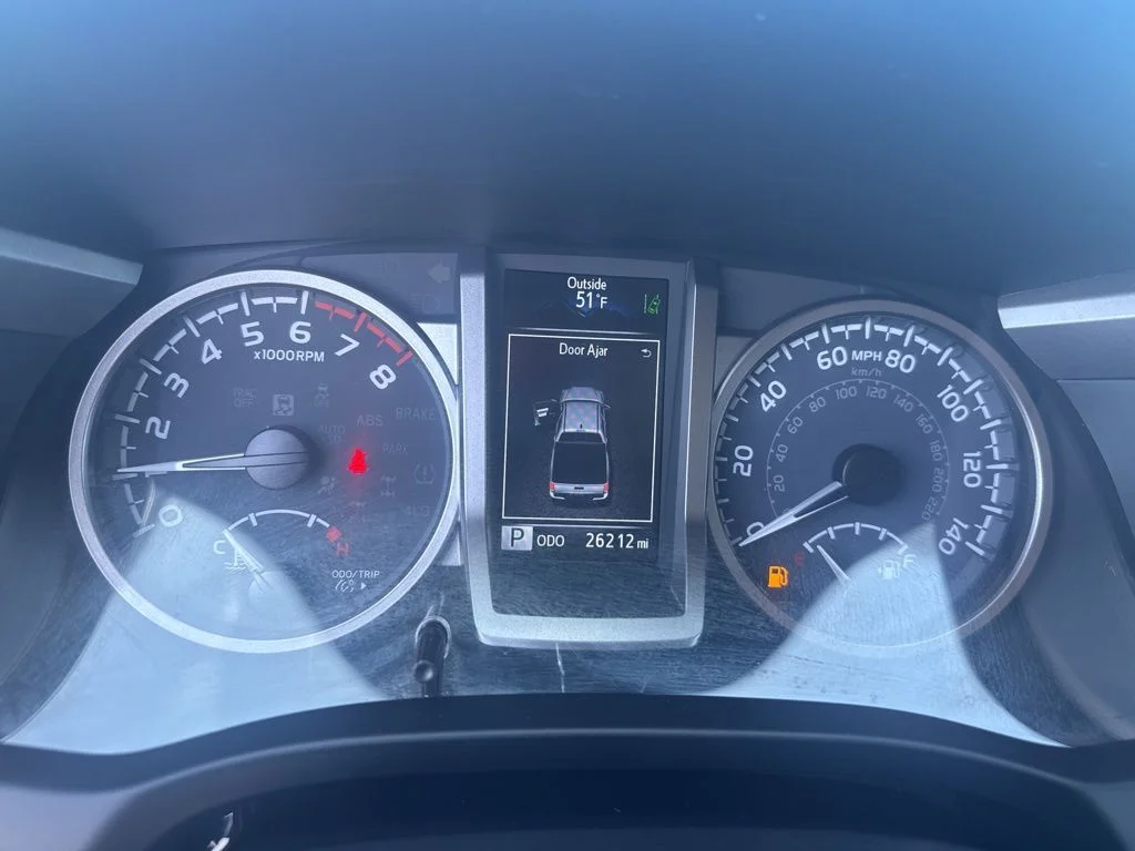 2023 Toyota Tacoma SR5 - Photo 31