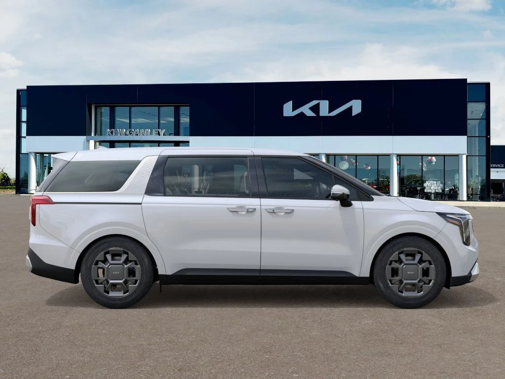 New 2026 Snow White Pearl Kia EX image 7