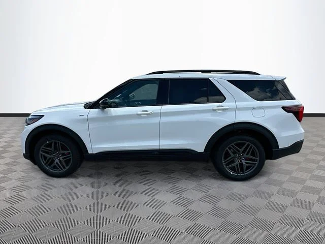 New 2026 White Ford ST-Line image 3