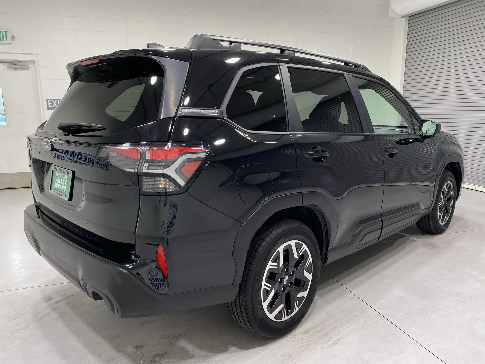 Used 2025 Black Subaru Premium image 8