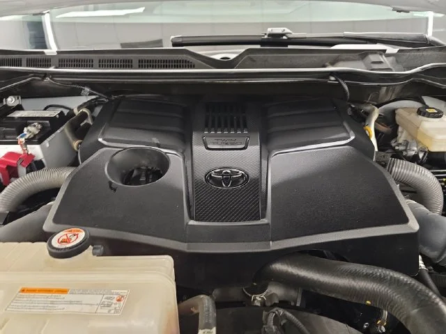 Used 2024 Ice Toyota SR5 image 38
