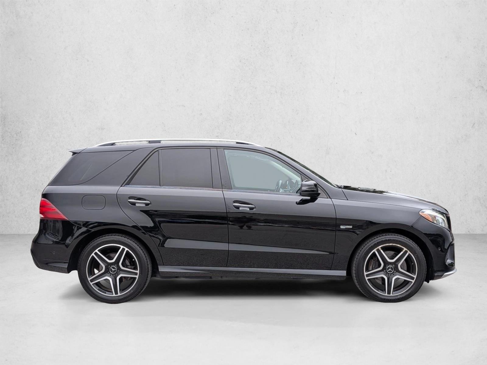 Used 2019 Black Mercedes-Benz AMG® GLE 43 image 4
