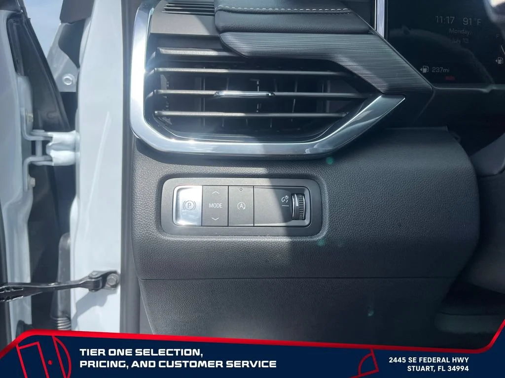 New 2026 Glacier White Tricoat GMC Elevation image 25