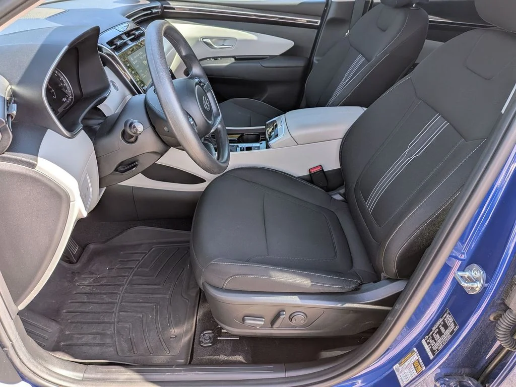 Used 2023 Blue Hyundai SEL image 11