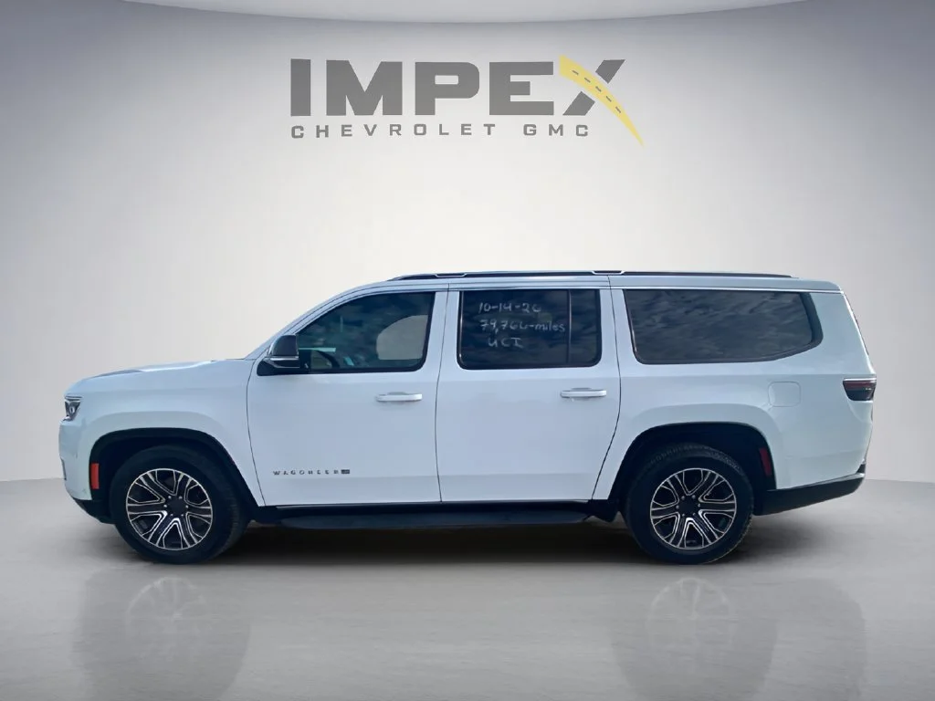 Used 2023 White Jeep Series II image 2