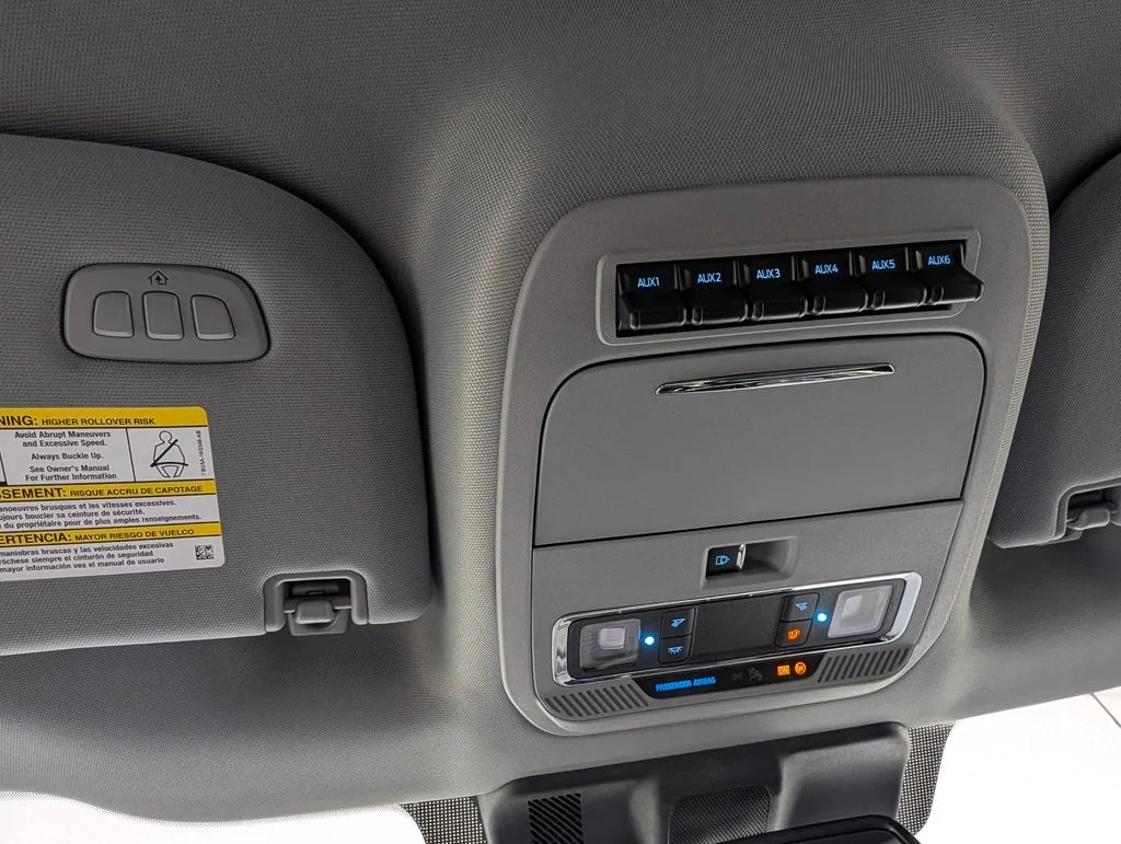 New 2026 Oxford White Ford F-250® Lariat® image 10