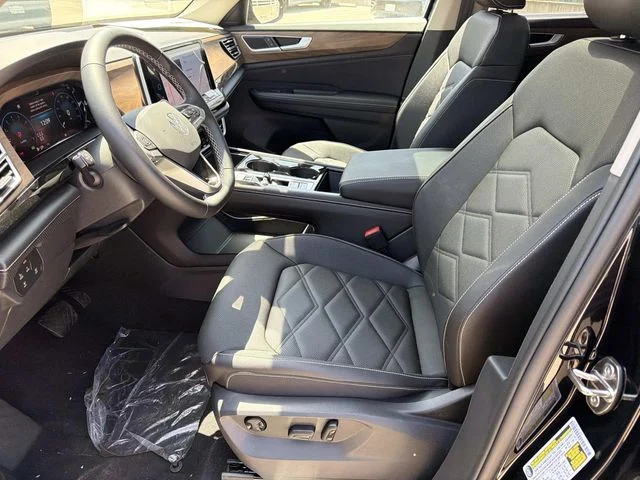 2026 Volkswagen Atlas SE w/Tech - Photo 14