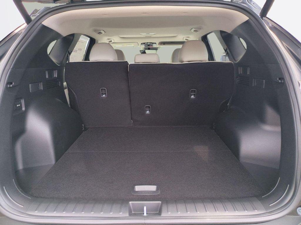 New 2026 Black Hyundai SEL Premium AWD image 24