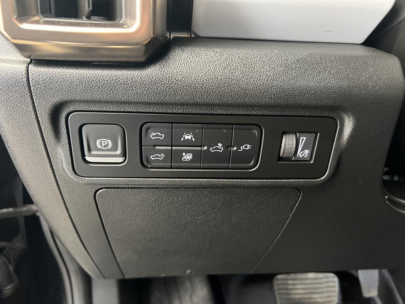 2024 GMC HUMMER EV 2X - Photo 15