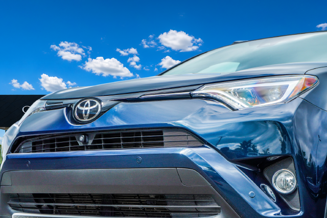 Used 2018 Blue Toyota Limited image 35
